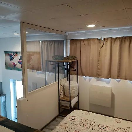 L'annexe De L'usine Moderne De Campagne Saint-Quentin-Lamotte-Croix-au-Bailly