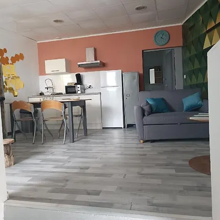 Apartment L'annexe De L'usine Moderne De Campagne Saint-Quentin-Lamotte-Croix-au-Bailly