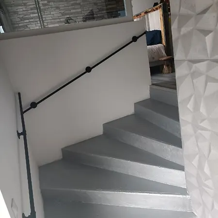 L'annexe De L'usine Moderne De Campagne Apartment *